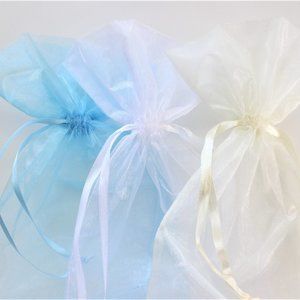 10 Drawstring organza bags for gift wrap